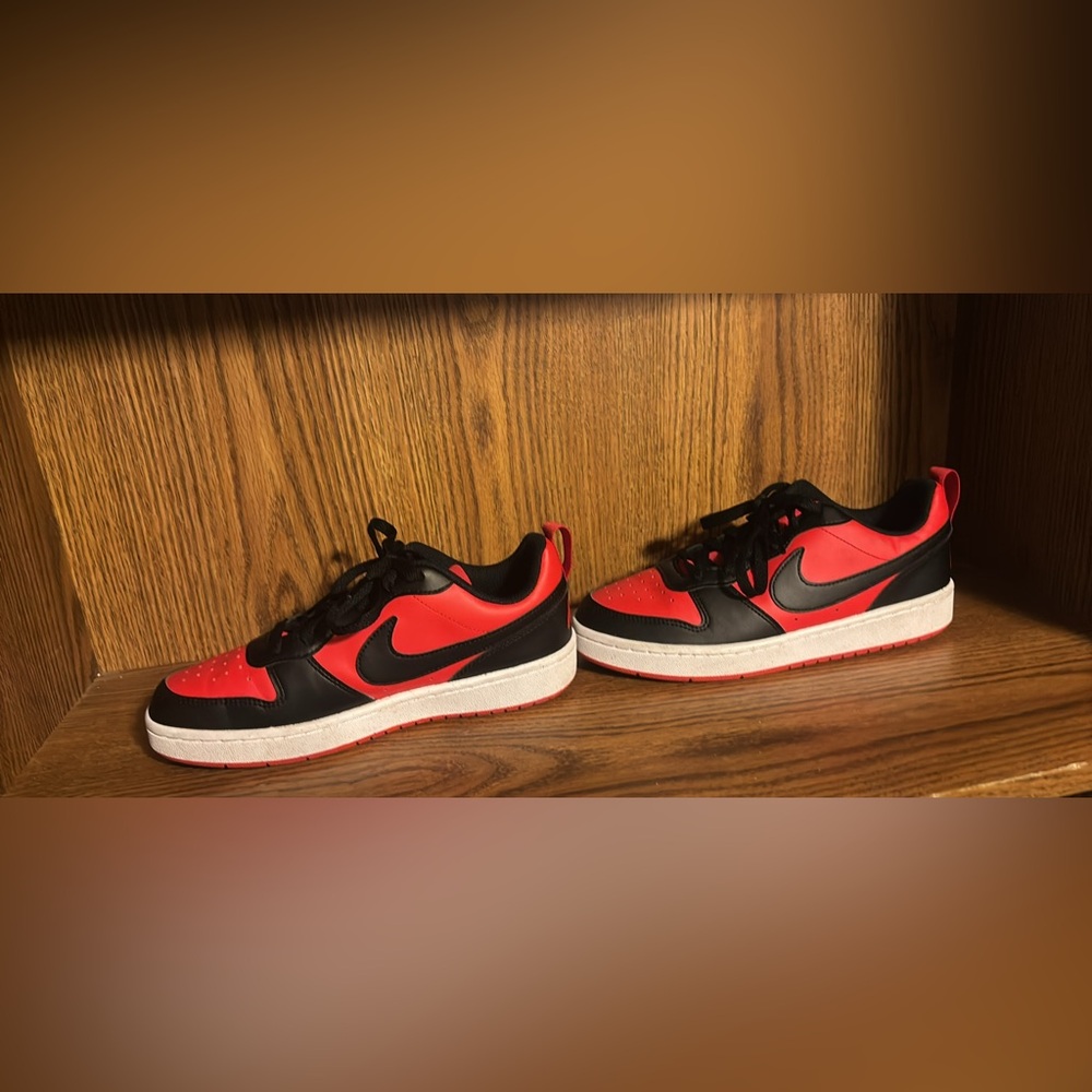 Nike court